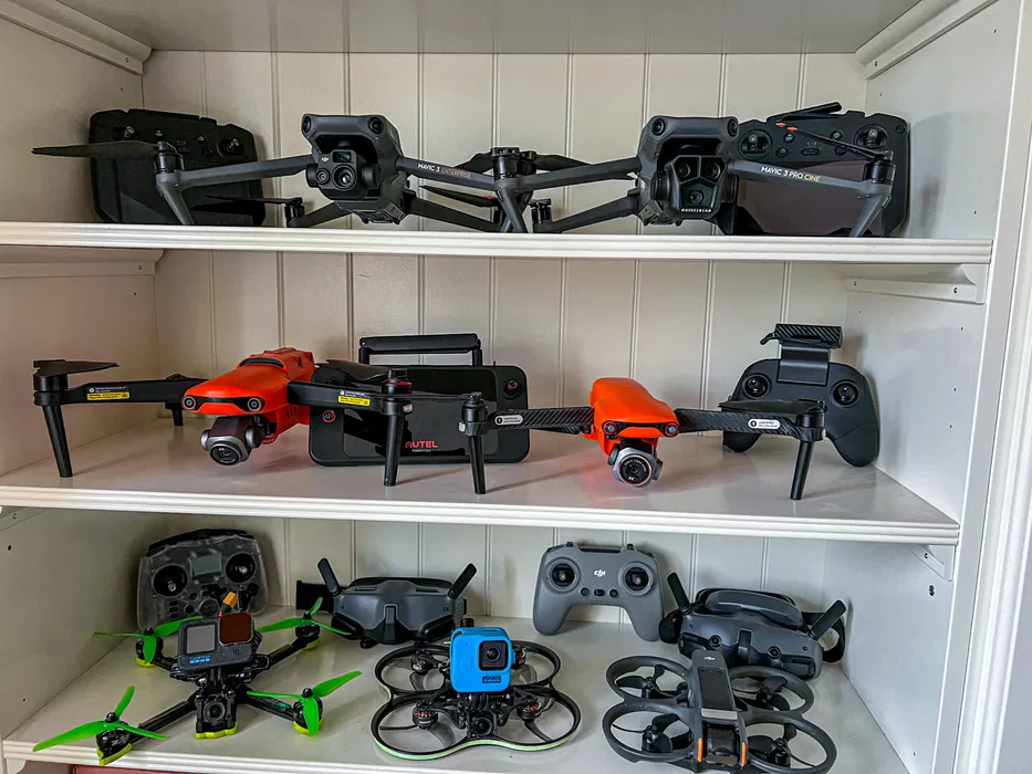 Usługi Dronem, Zdjęcia, Filmy, Śluby, Imprezy, Warszawa